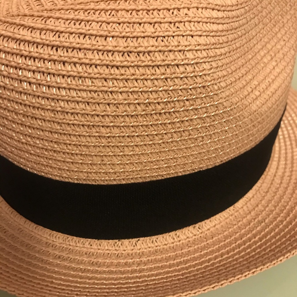 hat - Picture 3 of 4
